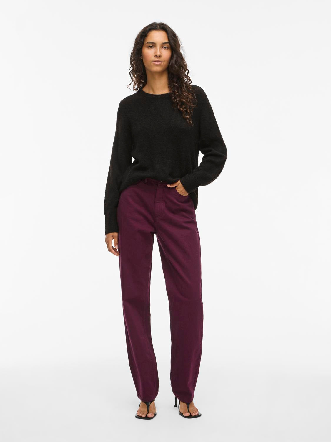 model_shot-front_full